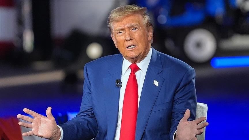 Trump says China 'panicked' with retaliatory tariff decision