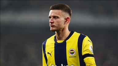 Szymanski, Fenerbahçe'de ilk iki sezonunda "dalya" diyen ikinci futbolcu olacak