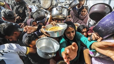 اونروا: اسرائیل در غزه از غذا و کمک‌های بشردوستانه به عنوان سلاح استفاده می‌کند