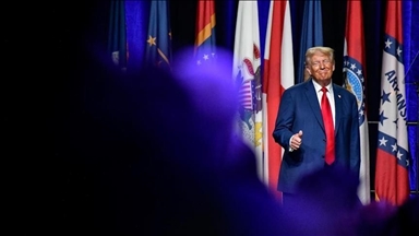 Trump annonce accorder un nouveau délais de 75 jours à TikTok 