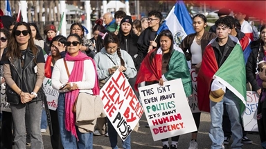 إدارة ترامب تستخدم "تكتيكات جديدة" لترحيل طلاب متضامنين مع فلسطين