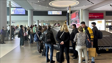 İstanbul Havalimanı'nda bayram tatili dönüş yoğunluğu