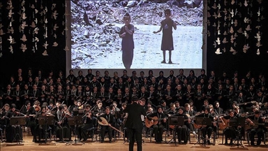 بأغانٍ بـ 6 لغات.. طلاب أتراك يلفتون الأنظار إلى الإبادة بغزة