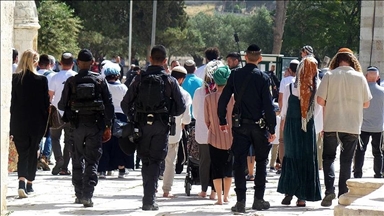 Израильтяне, захватившие палестинские земли, совершили рейд на мечеть Аль-Акса