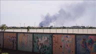 السودان: اشتعال النيران بهجوم على مستودعات نفط في بورتسودان