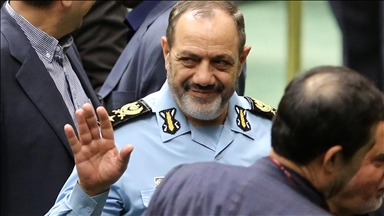 إيران تهدد باستهداف القواعد والمصالح الأمريكية حال تعرضها لعدوان