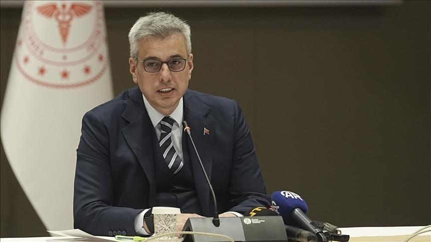 Sağlık Bakanı Memişoğlu, sağlıklı toplum için uğraştıklarını söyledi