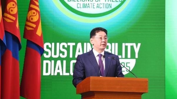 Президент Монголии призвал к сотрудничеству для смягчения последствий изменения климата