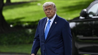 Trump imposera une surtaxe de 25 % au Japon et à la Corée du Sud