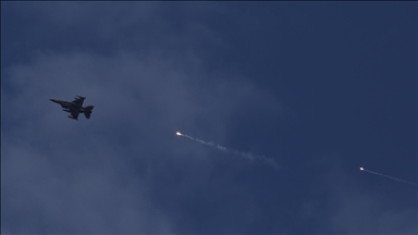 İsrail ordusu, Yemen'de farklı noktalara hava saldırıları düzenledi