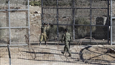 Israel expands military presence in southern Syria with 10 bases, residents displaced