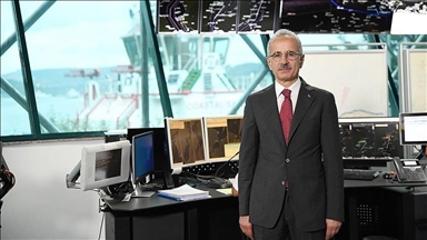 وزير تركي: دخلنا "العصر الأخضر" في الطيران المدني بوقود مستدام 