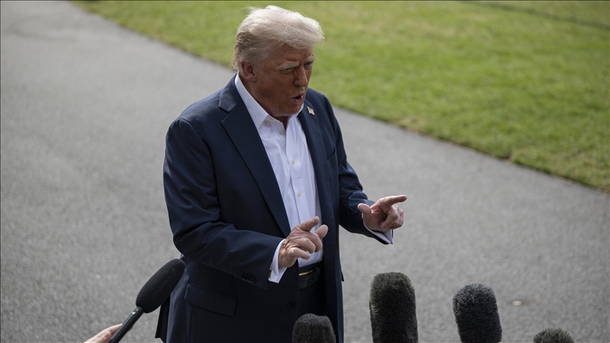 Dステ12th「TRUMP」REVERSE 、TRUTH Trump, kendisini eleştiren ABD'li eski talk showcuyu