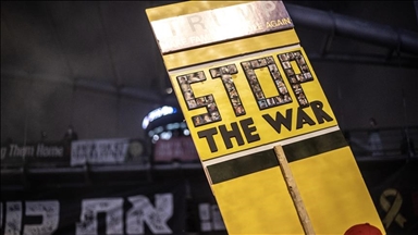 Семејствата на израелските заробеници протестираат против планот за Газа пред домот на министерот за одбрана