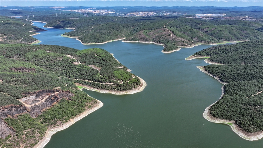 İstanbul'da baraj doluluk oranı son bir ayda yüzde 13 azalarak yüzde 45,21'e düştü