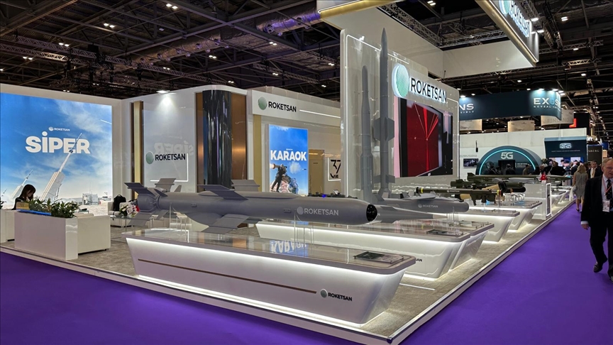 International defense, security fair kicks off in London amid protests