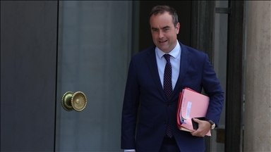 Fransa Cumhurbaşkanı Macron, Sebastien Lecornu'yu yeni başbakan olarak atadı