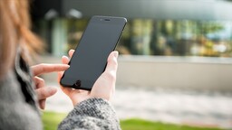5G teknolojisine geçen ülkeler 2G ve 3G için farklı kapatma planları yürütüyor