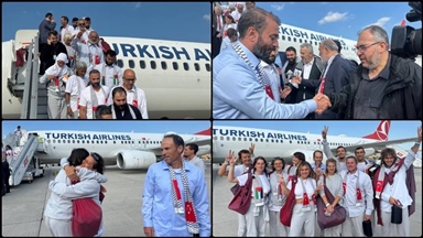 Активисты «Флота свободы», захваченные Израилем, прибыли в Стамбул