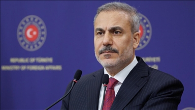 فيدان: يجب على إسرائيل عدم عرقلة تنفيذ اتفاق وقف النار بغزة 