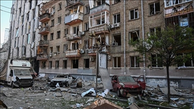Ukraine says 1 killed, 20 injured due to overnight Russian airstrikes also hitting Kyiv