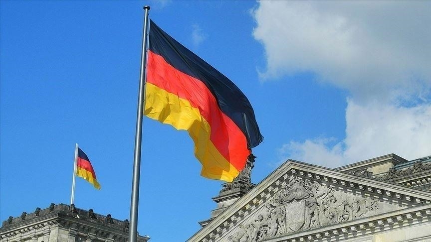 Germany’s economic sentiment slips in November