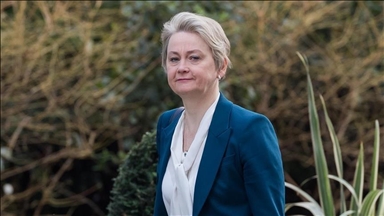 لندن: يجب تخفيف القيود وإيصال المساعدات إلى غزة 