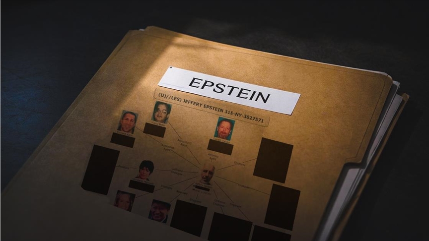 Epstein dosyasındaki belgeler, Palantir'in kurucularından Thiel ile ticari  ilişkilerini ortaya koyuyor