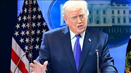 ABD Başkanı Trump, tüm ülkelere yüzde 10 tarife uygulanmasına ilişkin kararı imzaladı