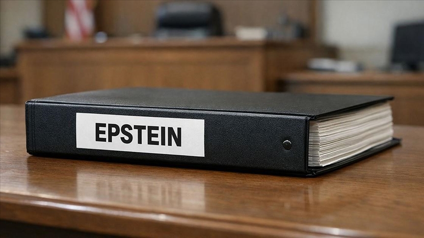 Epstein files won’t bring down Trump, says former White House official