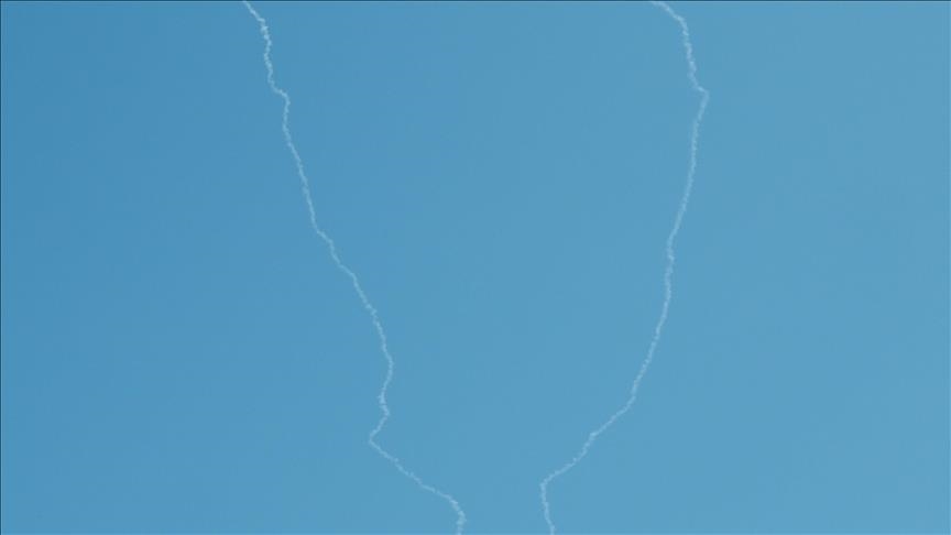 Des explosions entendues à Dubaï lors d'opérations d'interception, selon les autorités