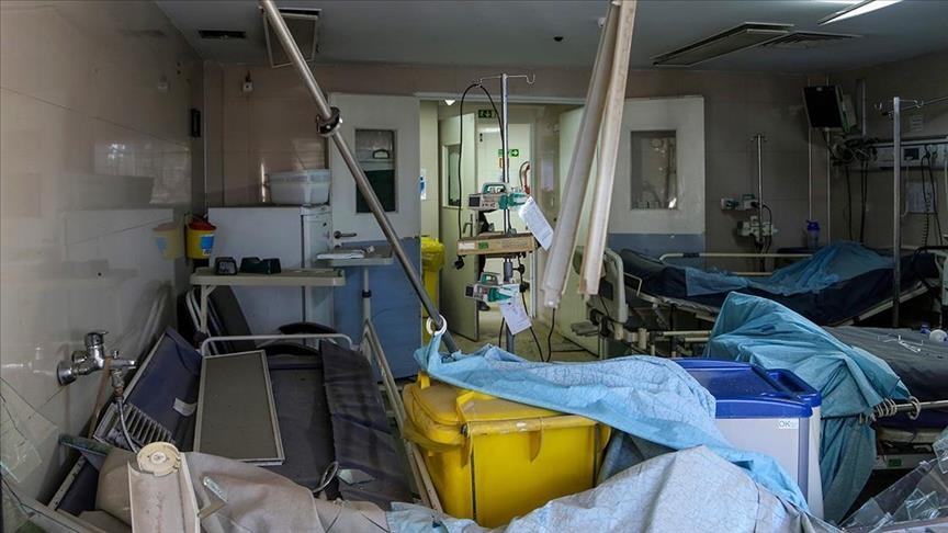 طهران.. عدسة الأناضول توثق الدمار في مستشفى "الشهيد مطهري"