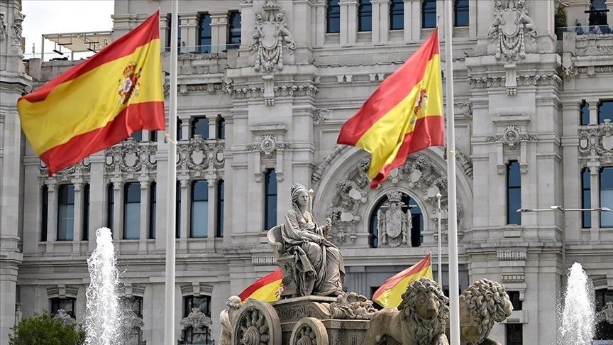 مدريد تطالب واشنطن باحترام القانون الدولي في علاقتها مع إسبانيا 