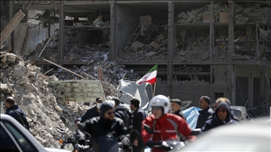 Журналисты «Анадолу» запечатлели полностью разрушенный в Тегеране полицейский участок