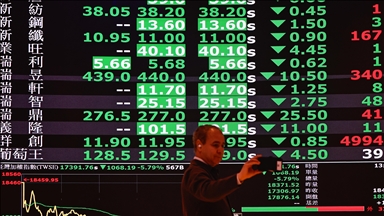 Strait of Hormuz closure fuels global inflation risks as energy prices surge