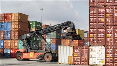 Türkiye's exports up 1.6% to over $21B in February