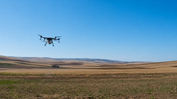 Dron ve tarım robotunu senkronize eden yerli sistem çiftçiye maliyet avantajı sağlıyor