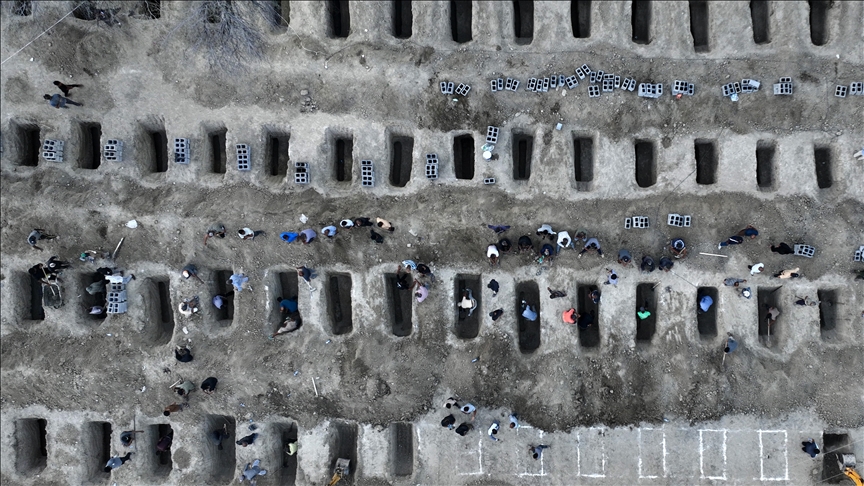 İran'daki okul katliamında hayattan koparılan çocuklar