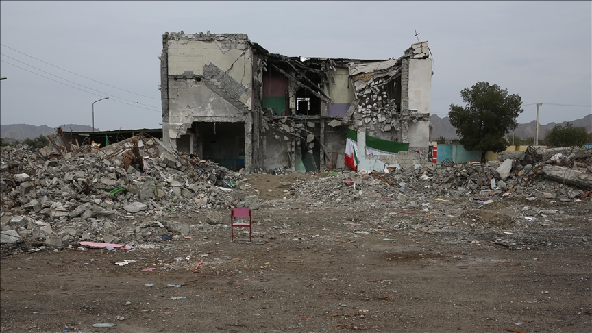 İran'da okula yönelik saldırı