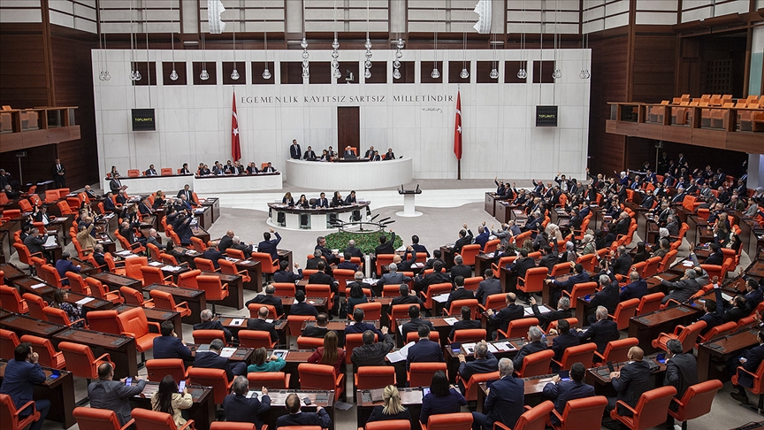 Ekonomiye ilişkin düzenlemeleri de içeren kanun teklifi TBMM Genel Kurulunda kabul edildi haber görseli