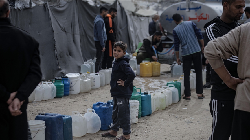 İsrail saldırısı nedeniyle Gazze'de 500 bin kişi içme suyundan mahrum kaldı