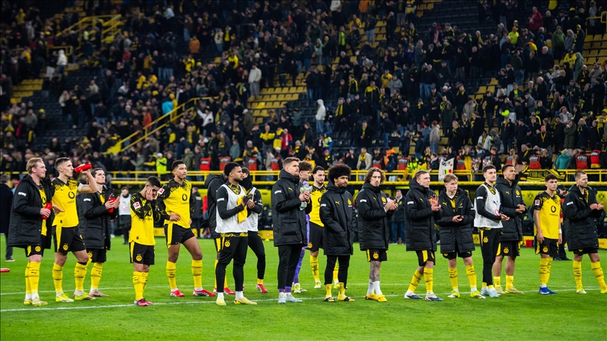 قدم.. بوروسيا دورتموند يحقق فوزا متأخرا على شتوتغارت