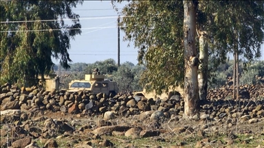 سوريا.. قوة إسرائيلية تعتقل طفلا أثناء رعيه الأغنام بالقنيطرة