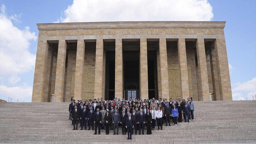 Anadolu Ajansı 106'ncı yaşında Anıtkabir'de