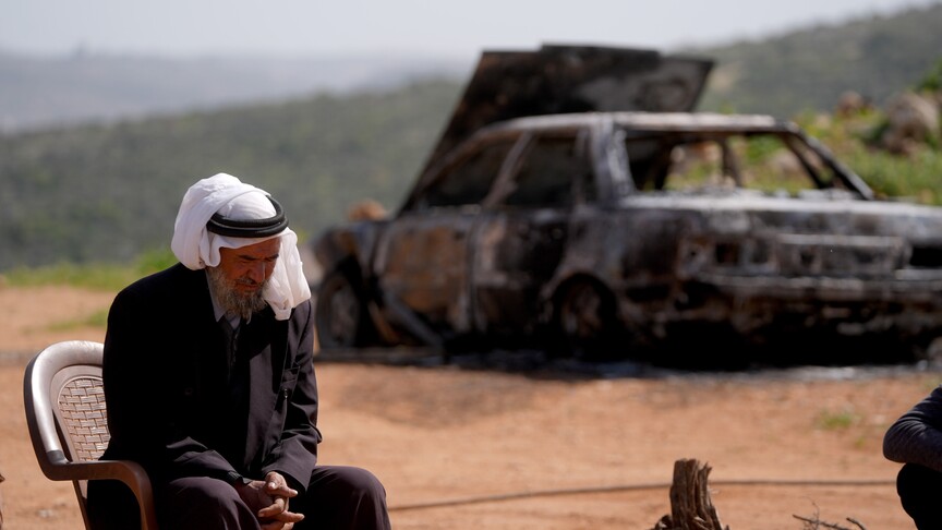 Filistin topraklarını gasbeden İsraillilerin Batı Şeria'da düzenlediği saldırılarda 10 Filistinli yaralandı