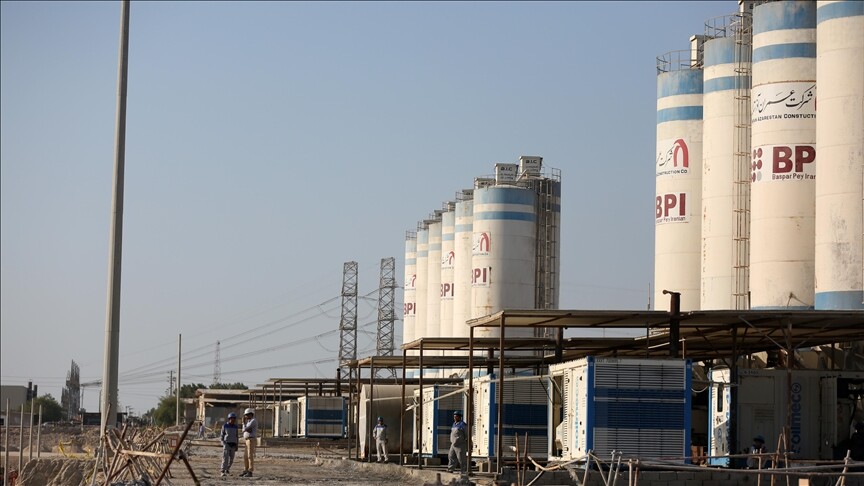 Rusia  175 punonjës rusë largohen nga centrali bërthamor i Iranit për në Moskë