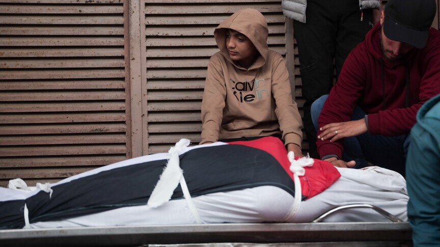 İsrail'in Gazze'ye saldırılarında can kaybı 72 bin 312'ye yükseldi