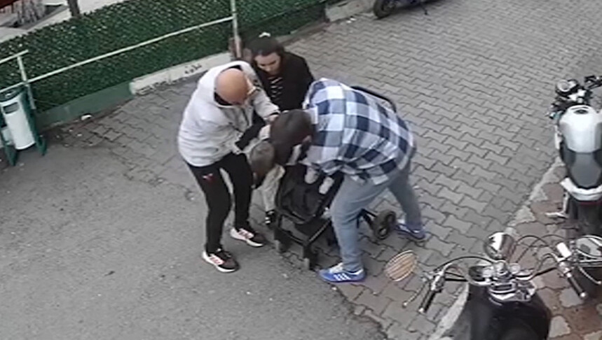 Kırklareli'nde boğazına oyuncak parçası kaçan çocuğu antrenör kurtardı