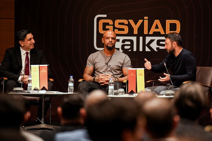 Galatasaray'ın eski futbolcusu Felipe Melo, Süper Lig'de şampiyonluğa inanıyor