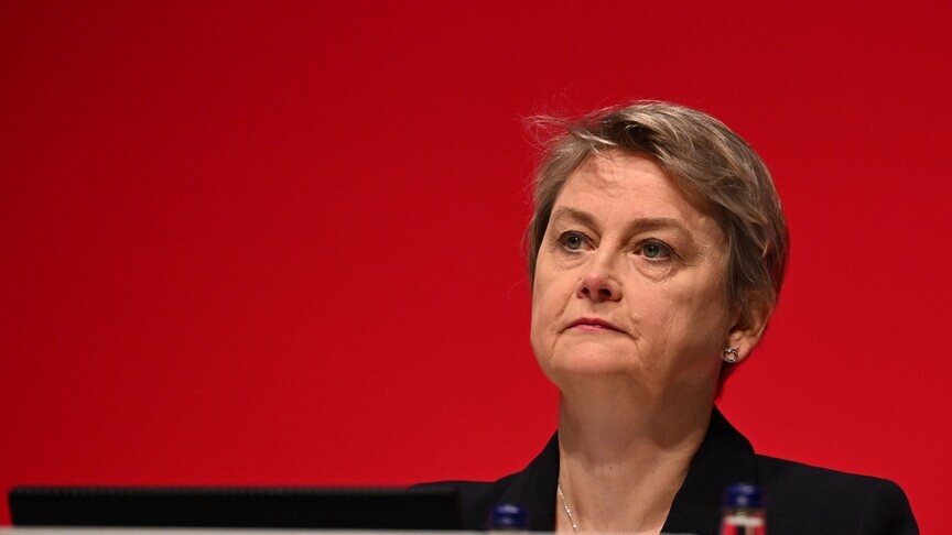 Britania  e shqetësuar  nga sulmet izraelite në Liban  kërkon zgjatjen e armëpushimit dhe rihapjen e Hormuzit